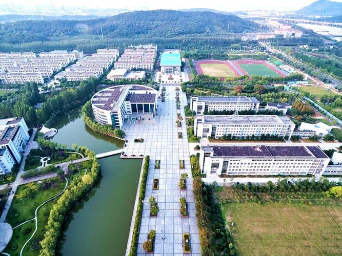 探秘南京信息技术学院 一所与“南京信息技术”同频共振的高职名校